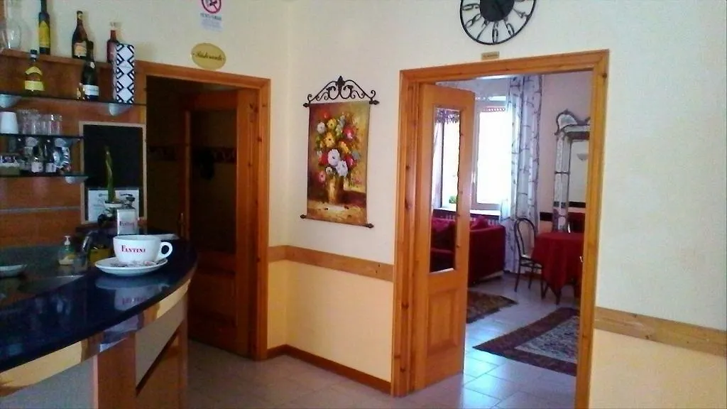 Hotel Villa Moderna Parma 3*,